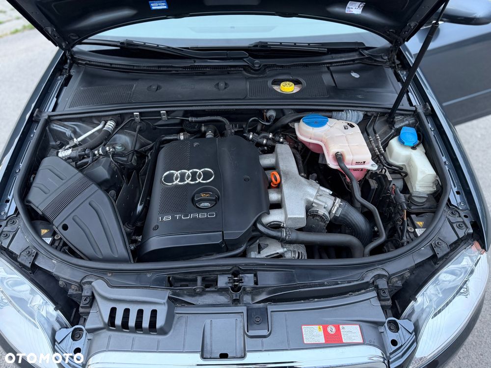 Audi A4 Avant 1.8 T - 16
