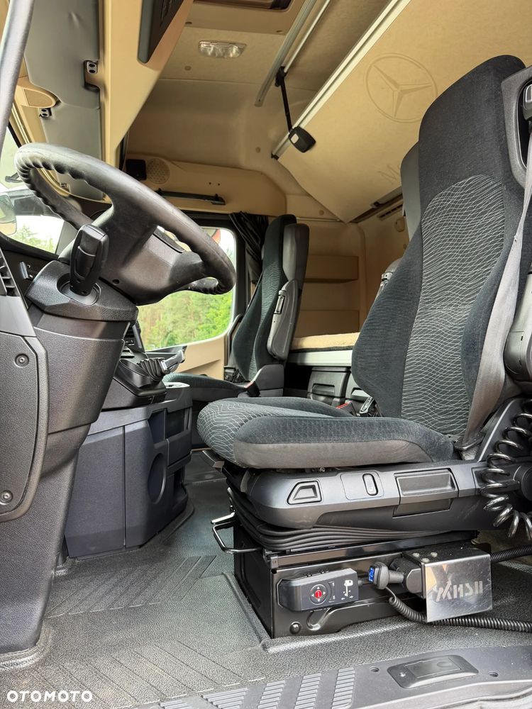 Mercedes-Benz ACTROS 1845 BIG SPACE / PTO / KLIMA POSTOJOWA / STANDARD / BLUETEC 6 / BEZ RETARDERA / BARDZO ŁADNY STAN 2018 ROK !! - 21