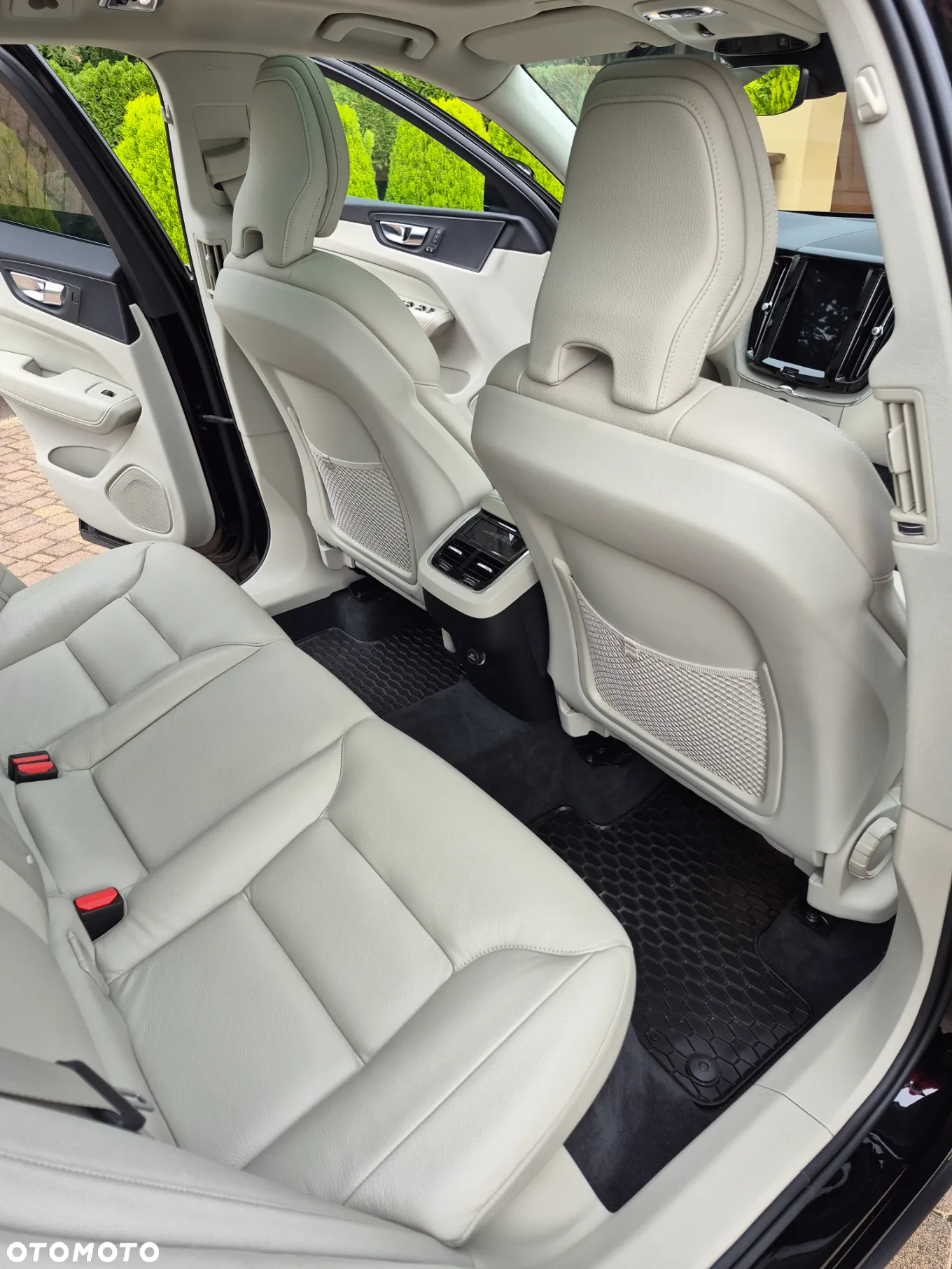 Volvo XC 60 D4 Inscription - 17