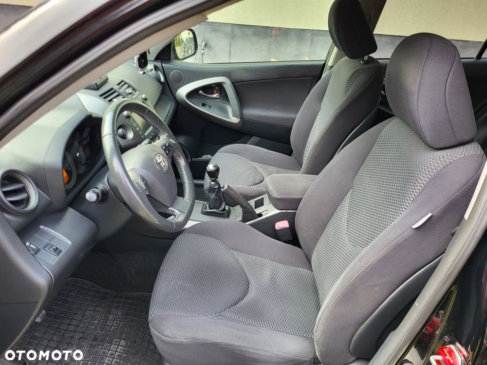 Toyota RAV4 2.2 D-4D 4x4 Sol - 7