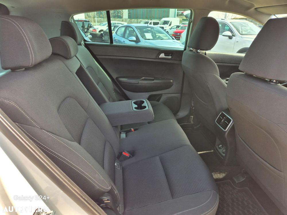 Kia Sportage 1.7 CRDI 2WD Attract - 22