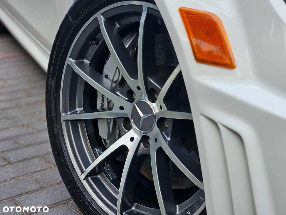 Mercedes-Benz Klasa C 63 AMG 7G-TRONIC - 3