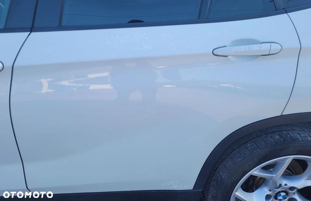 DRZWI LEWY TYŁ TYLNE BMW X1 E84 300 ALPINWEISS C86 - 1
