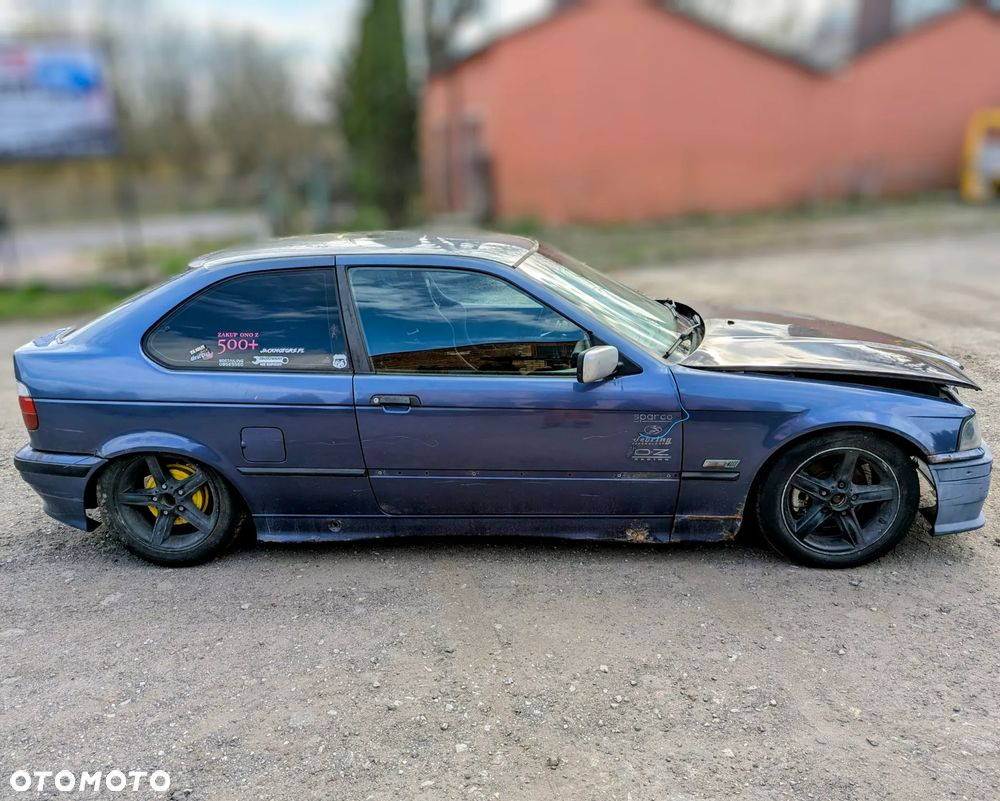 BMW E36 Compact 316i na części - 5