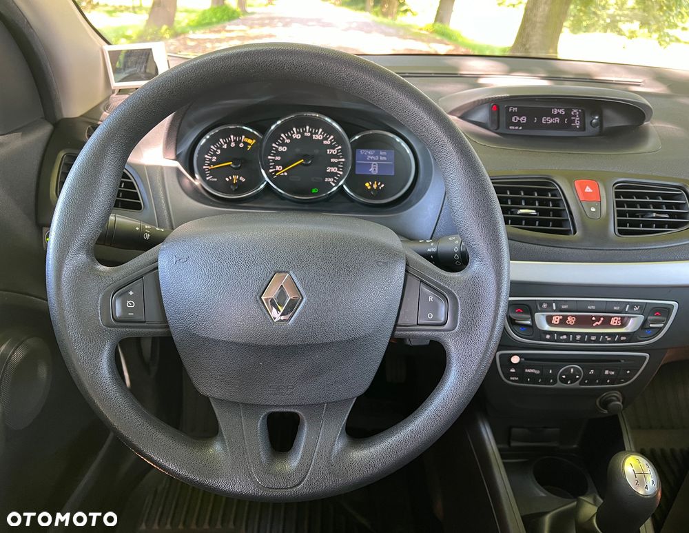 Renault Fluence 1.6 16V Expression - 11