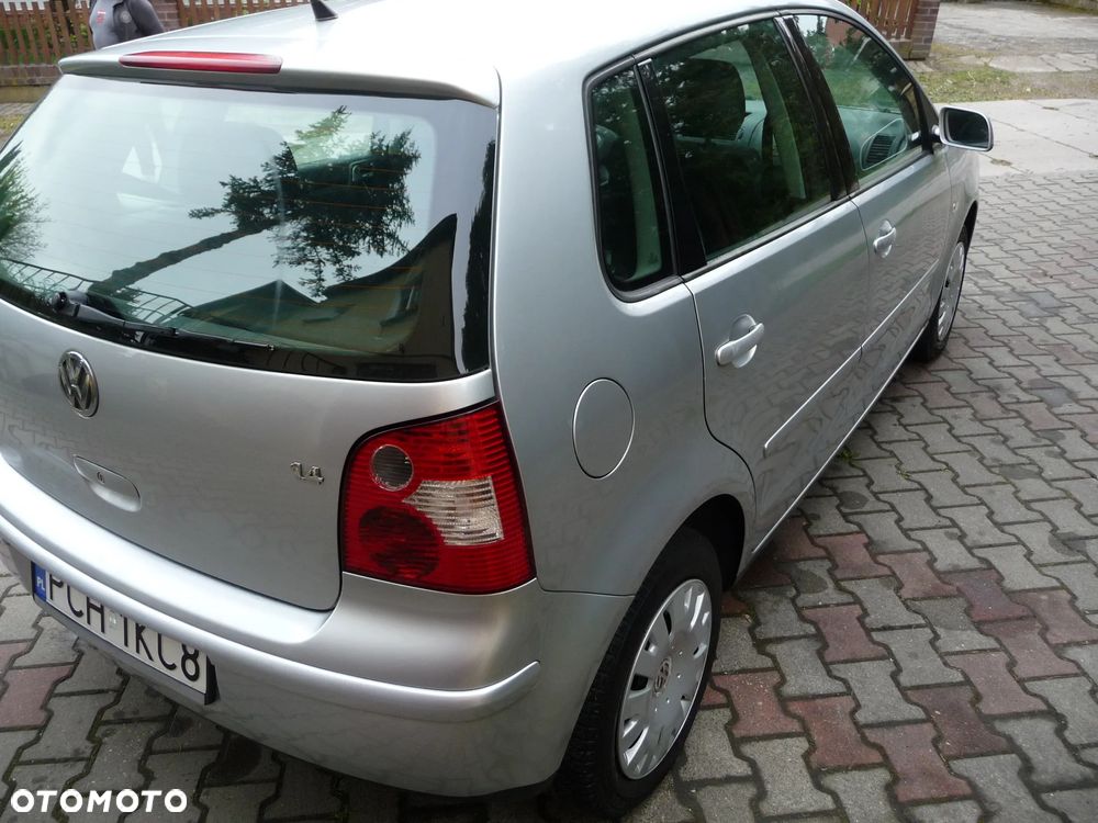 Volkswagen Polo 1.4 - 4
