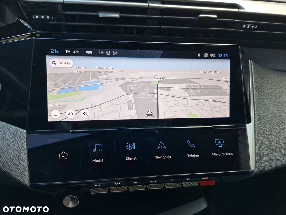 Peugeot 408 - 21
