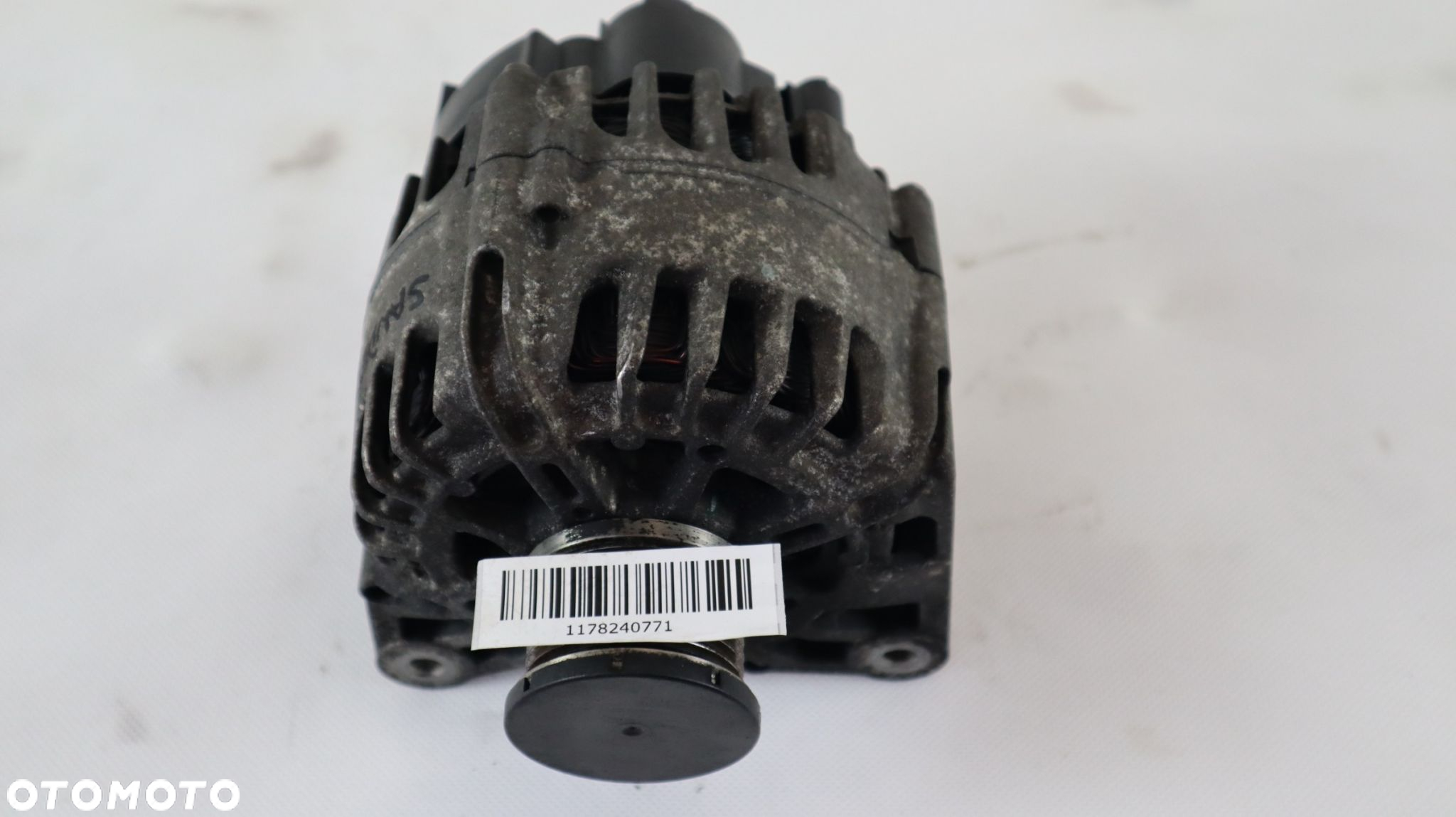 DACIA SANDERO 1.2 TCE ALTERNATOR TG12C199 - 8