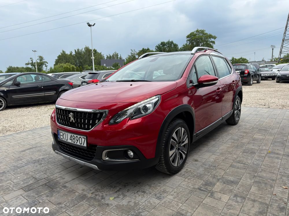 Peugeot 2008 1.2 Pure Tech GPF Allure S&S - 23