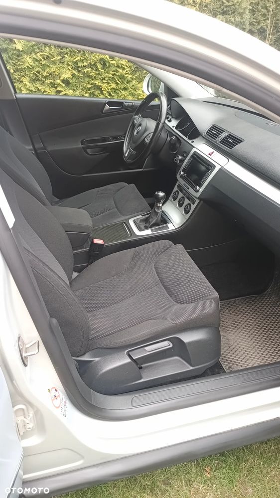 Volkswagen Passat 1.4 TSI Comfortline - 3