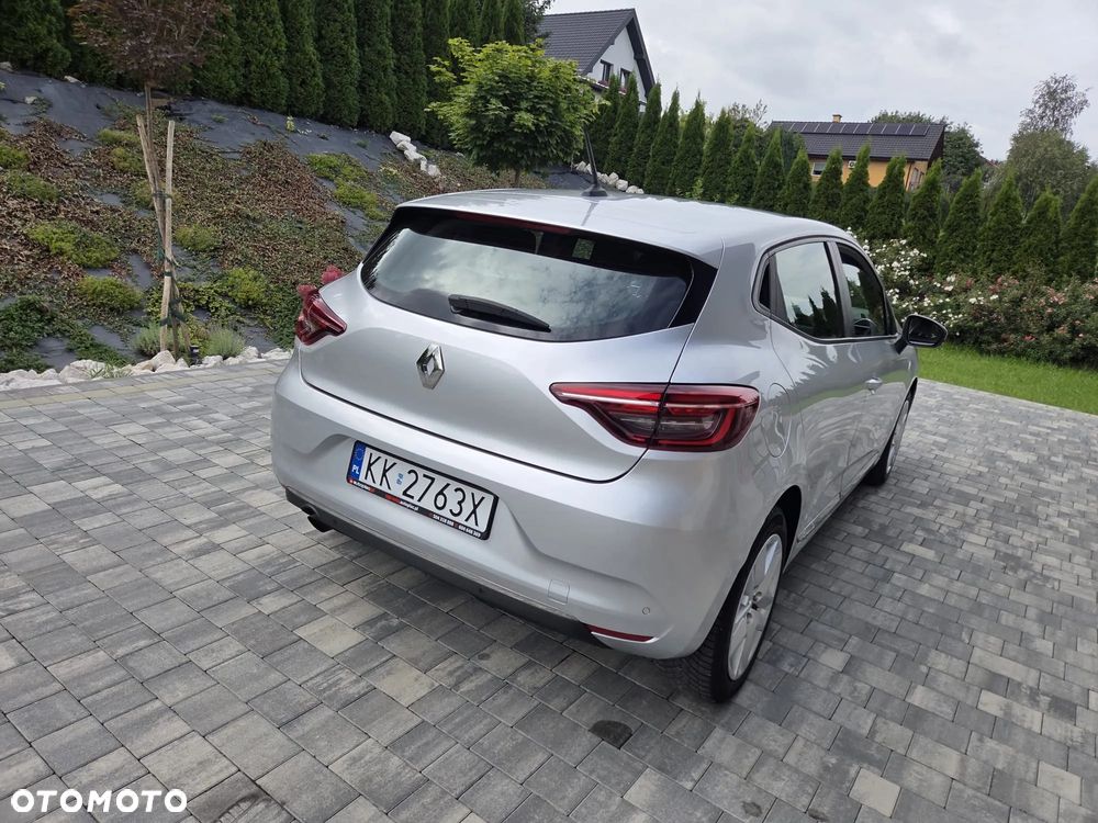 Renault Clio - 27