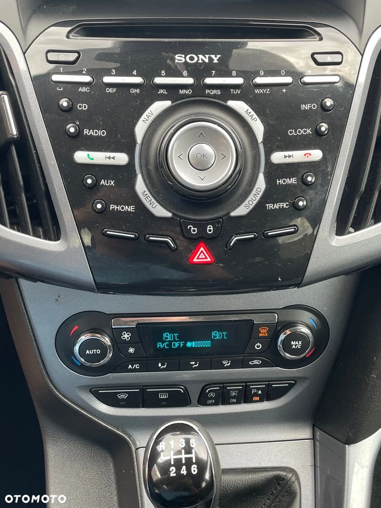 Ford Focus 1.0 EcoBoost Titanium - 14