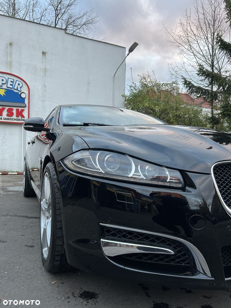 Jaguar XF 3.0 V6 D S Portfolio - 13