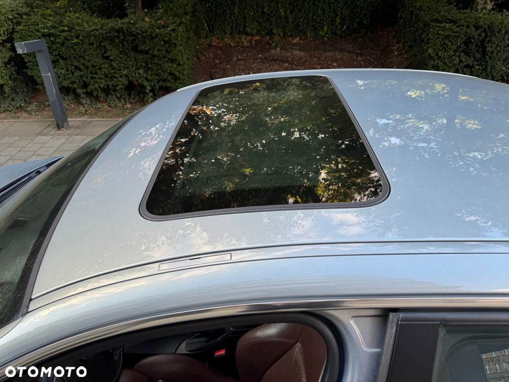 BMW Seria 3 330i - 15