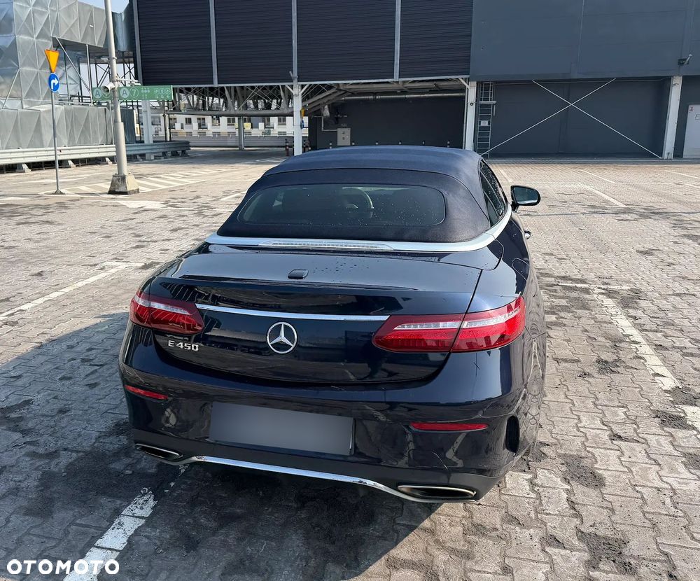 Mercedes-Benz Klasa E 450 4-Matic 9G-TRONIC - 26
