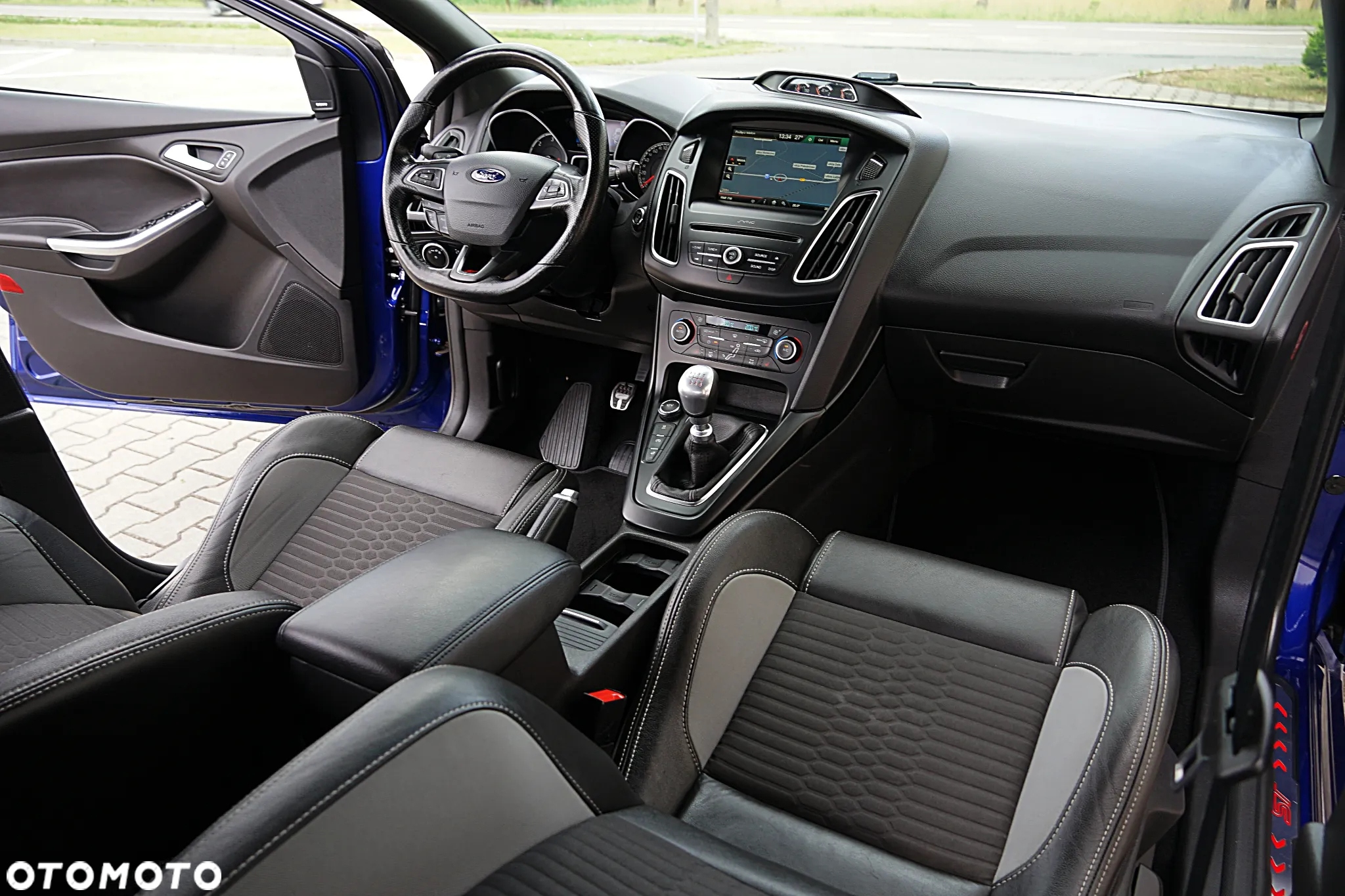 Ford Focus 2.0 TDCi ST mit Leder-Sport-Paket - 22