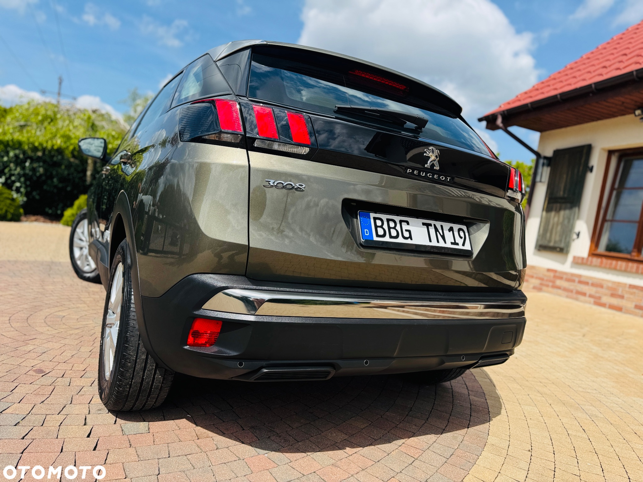 Peugeot 3008 1.5 BlueHDi Allure Pack S&S EAT8 - 30