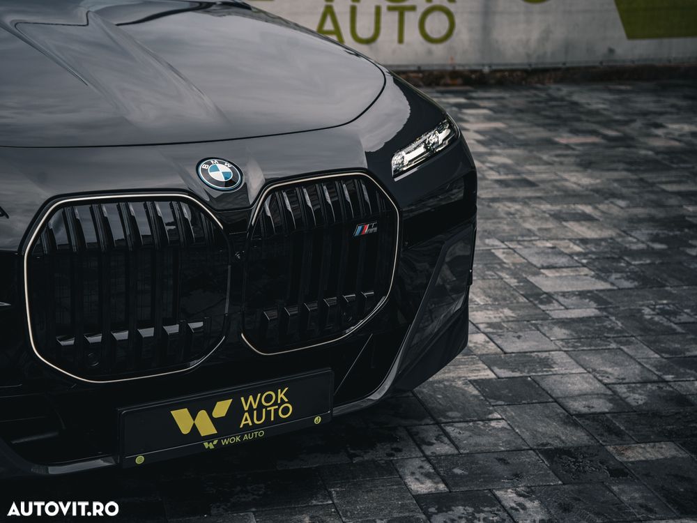 BMW M7 M760e xDrive AT PHEV - 4