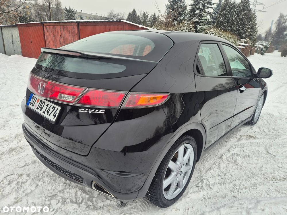 Honda Civic 1.8i-VTEC Sport - 5