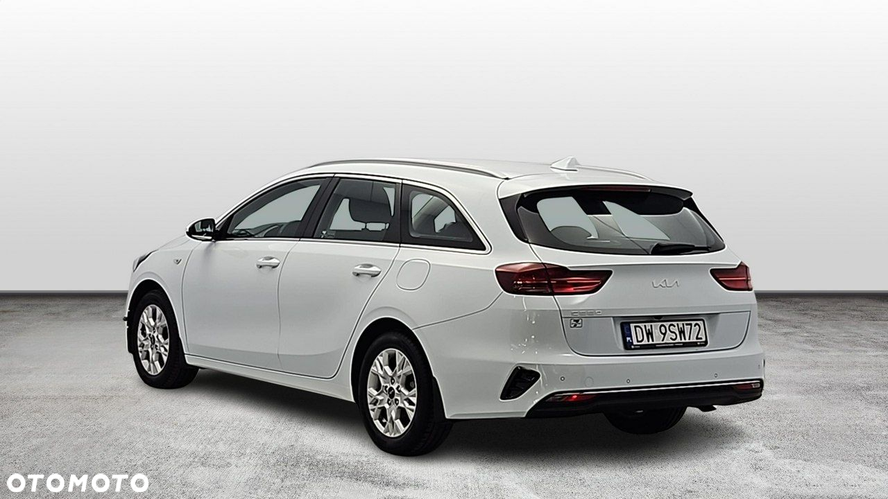 Kia Ceed 1.5 T-GDI M - 3
