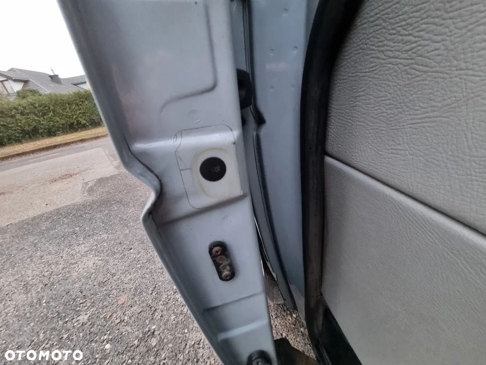 Volkswagen Transporter Mixt - 13