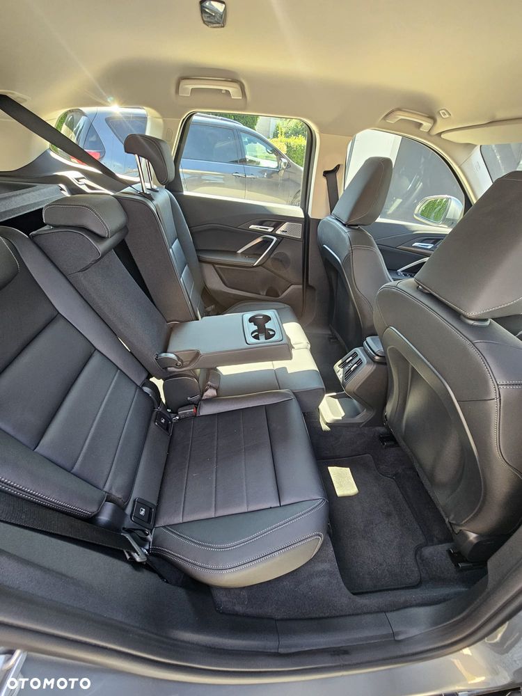 BMW X1 xDrive23i mHEV xLine - 13