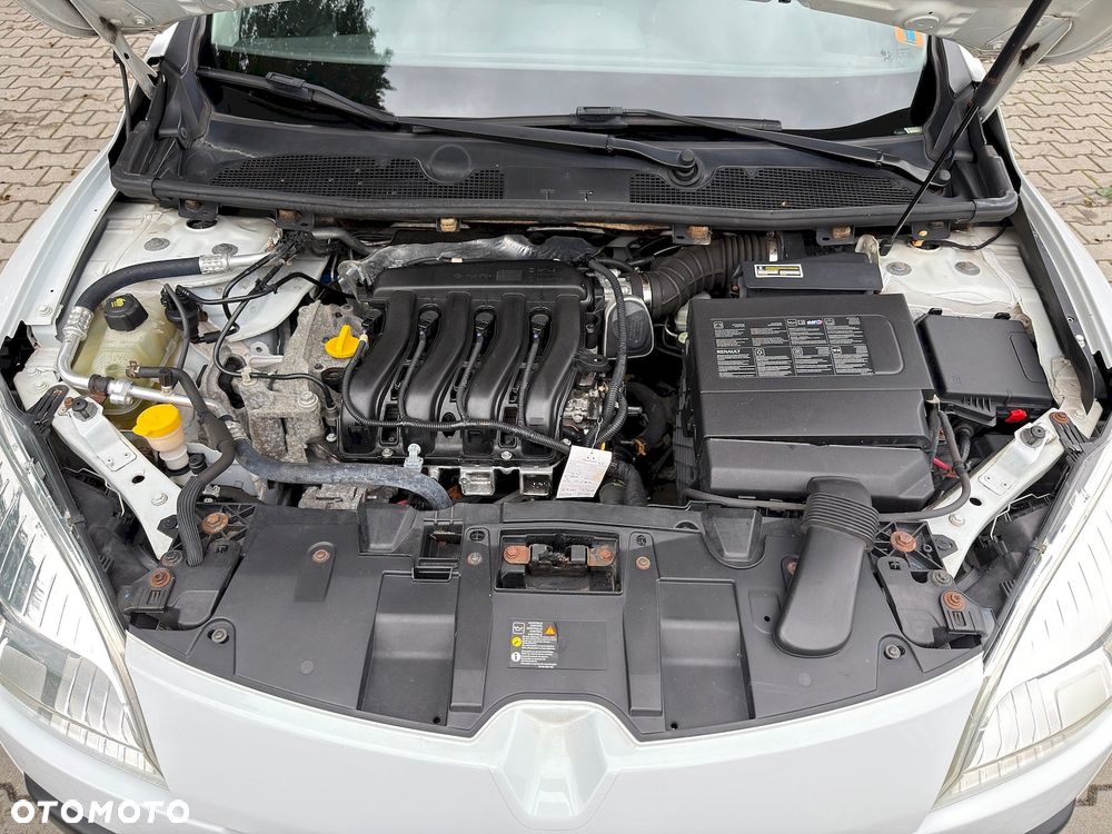 Renault Megane 1.6 16V 100 Expression - 27