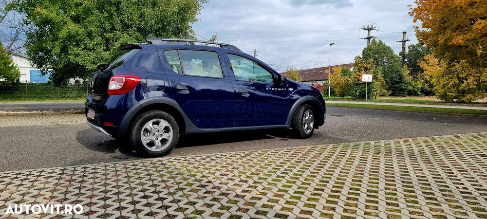 Dacia Sandero 1.2 16V 75 Laureate - 11