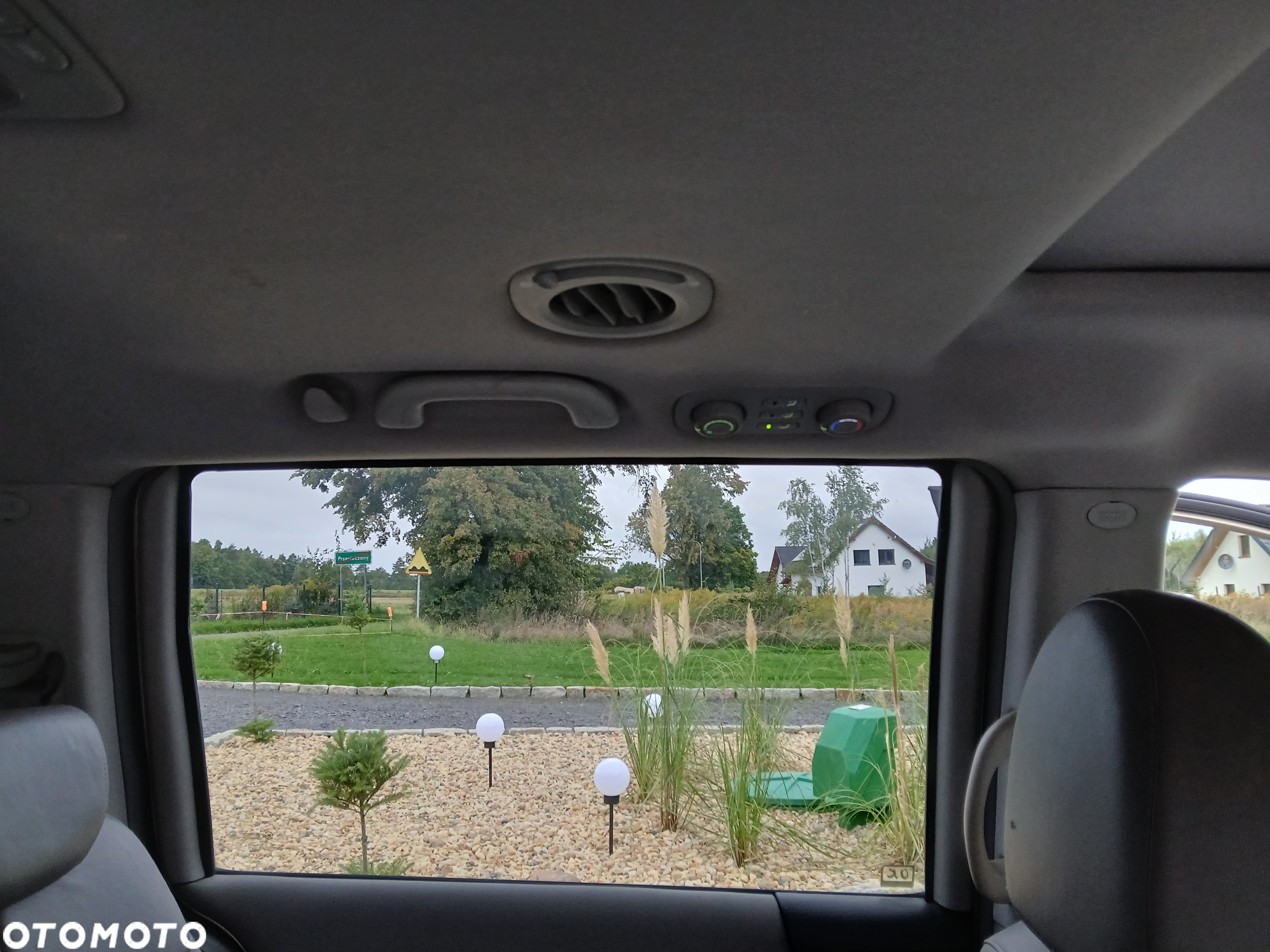 Kia Carnival 2.9 CRDi Freedom - 8
