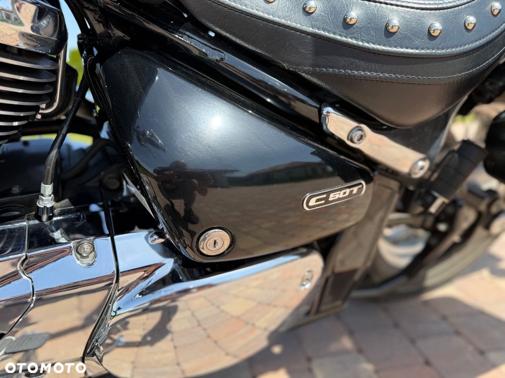 Suzuki Boulevard - 8