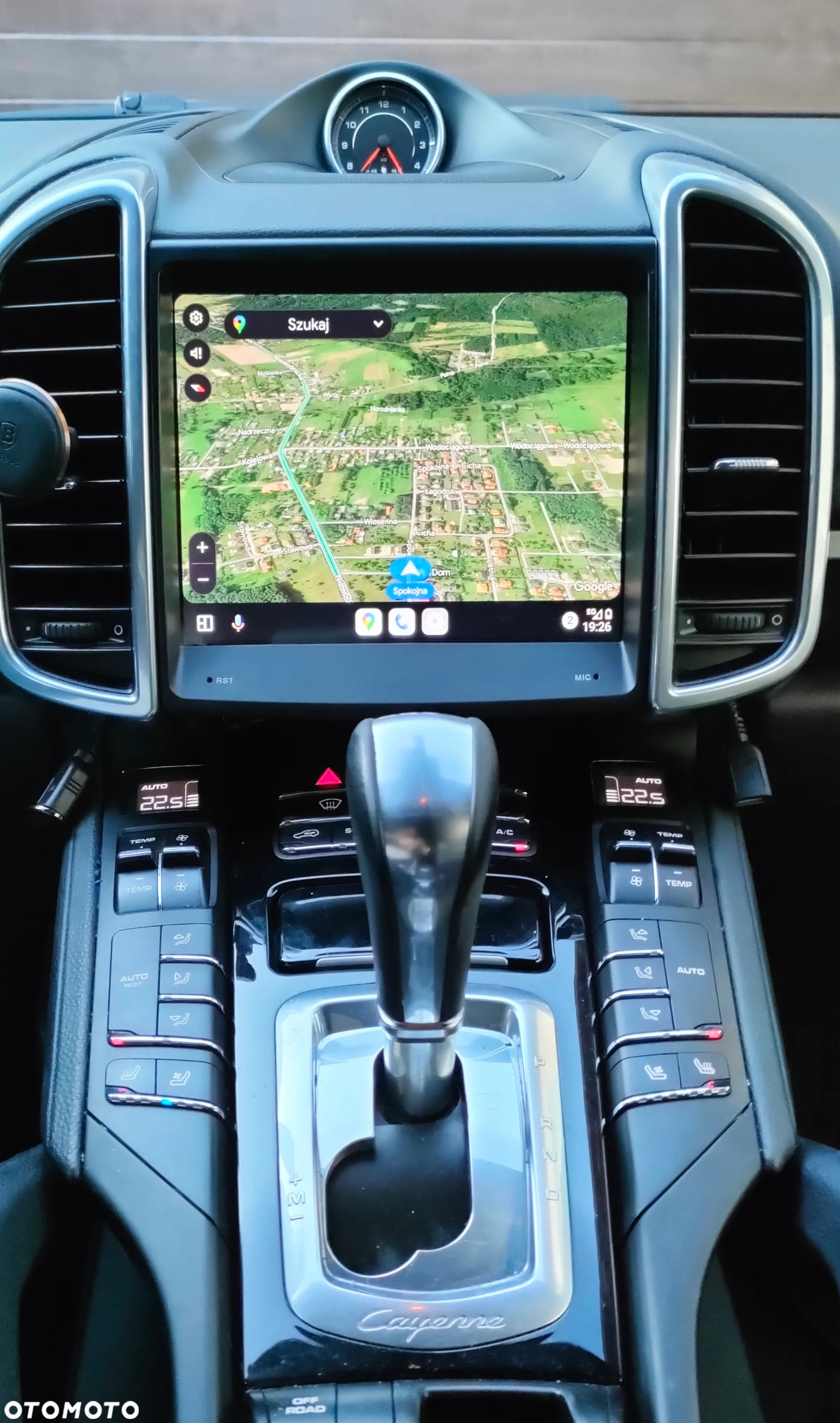 Porsche Cayenne - 5