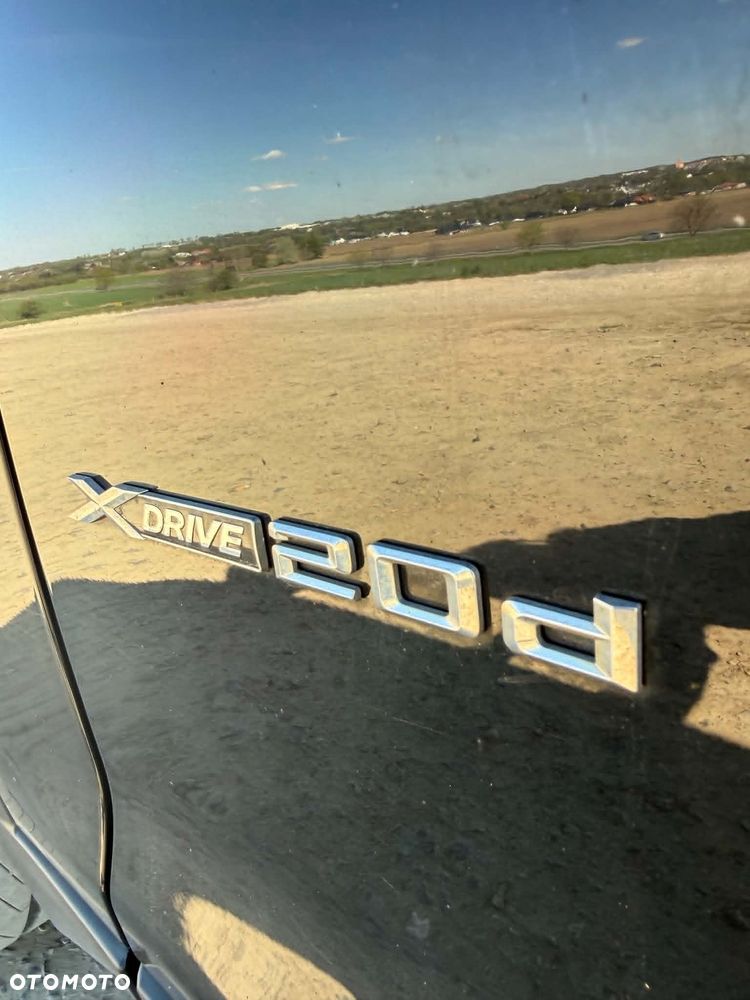 BMW X3 xDrive20d - 16