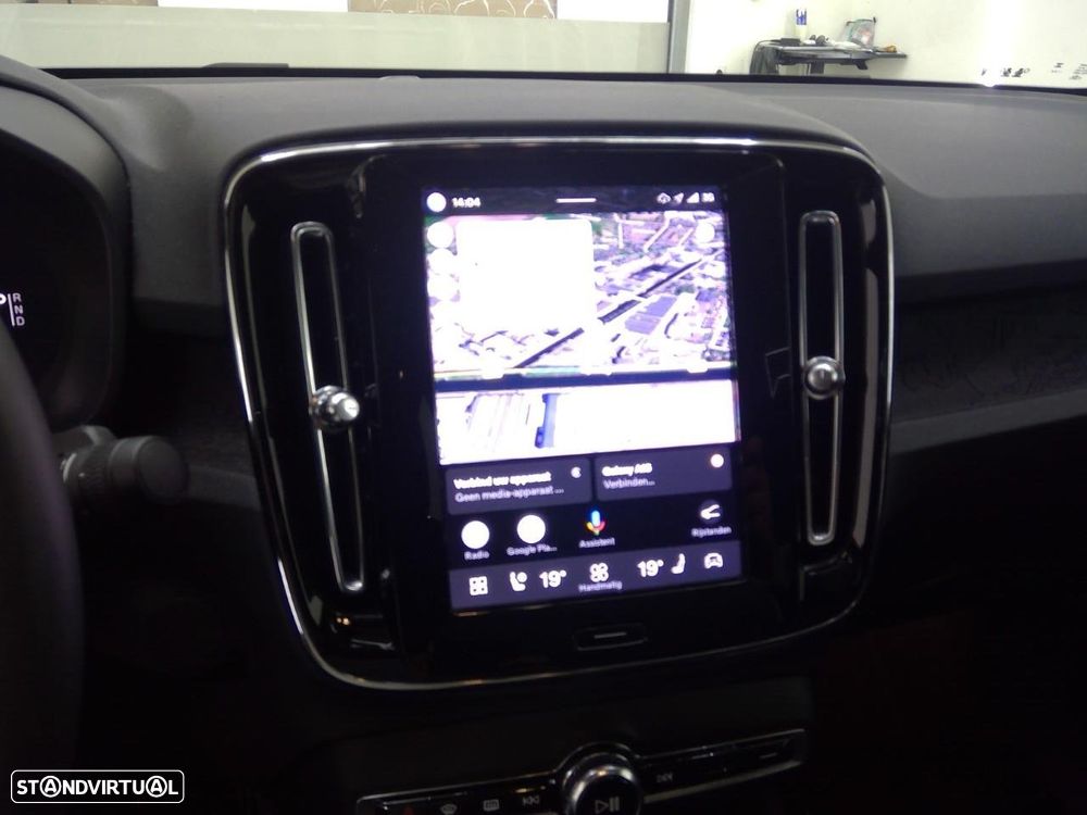 Volvo C40 - 11