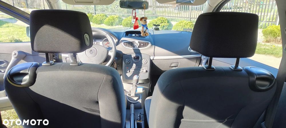 Renault Clio - 5