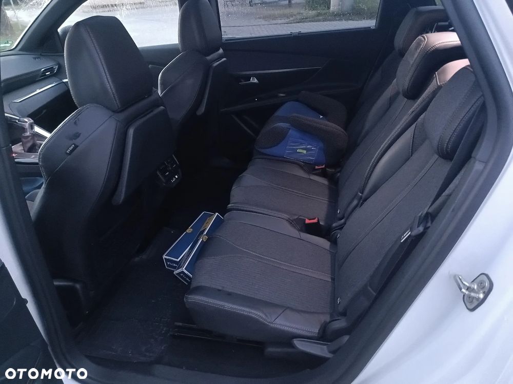 Peugeot 5008 2.0 BlueHDI Active S&S - 21