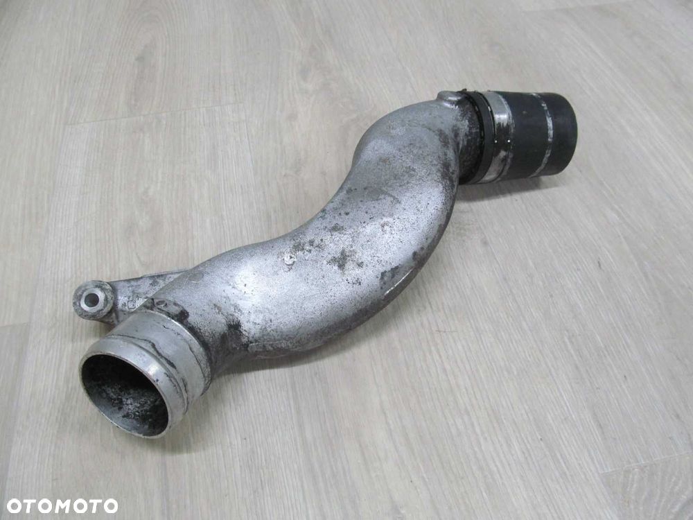 NISSAN CABSTAR MAXITY NT400 3.0 RURA PRZEWOD POWIETRZA INTERCOLLERA PRAWY 07-18 - 2
