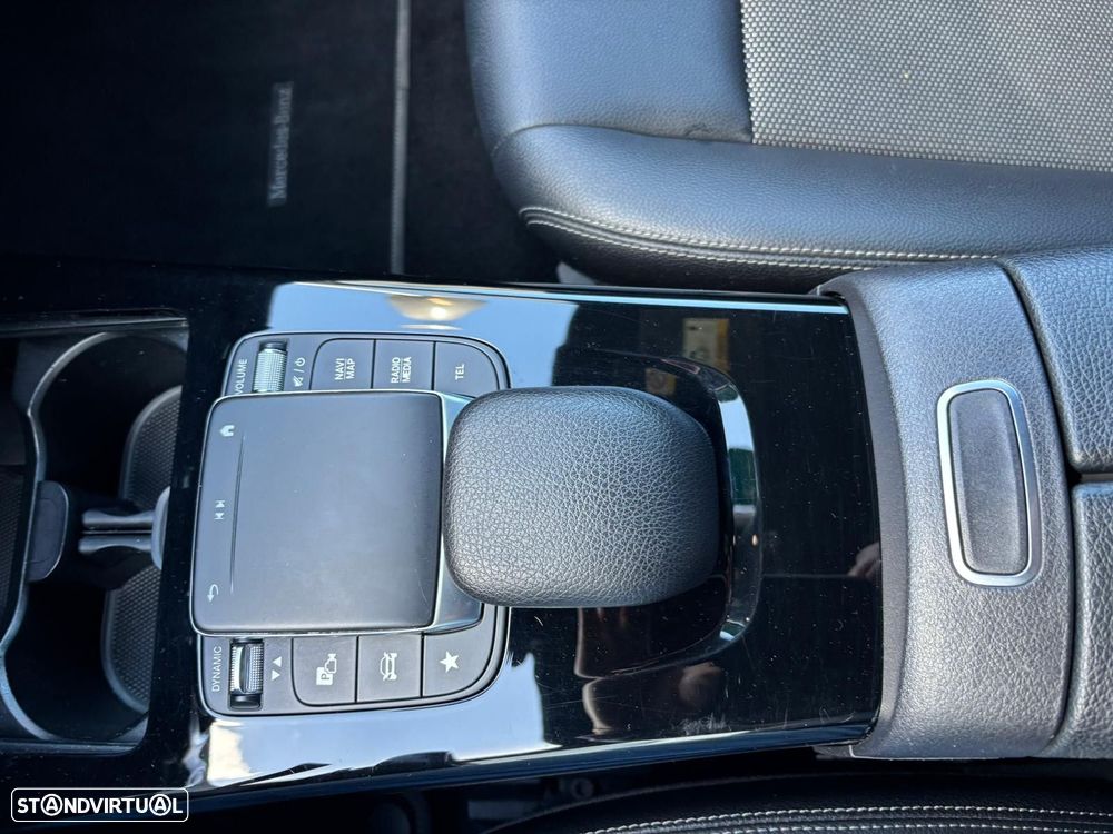 Mercedes-Benz CLA 180 d Shooting Brake AMG Line Aut. - 41