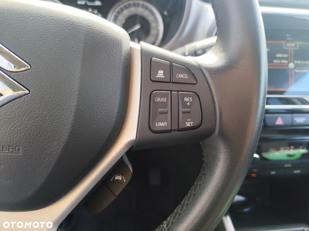 Suzuki Vitara 1.4 Boosterjet SHVS Premium 2WD - 13