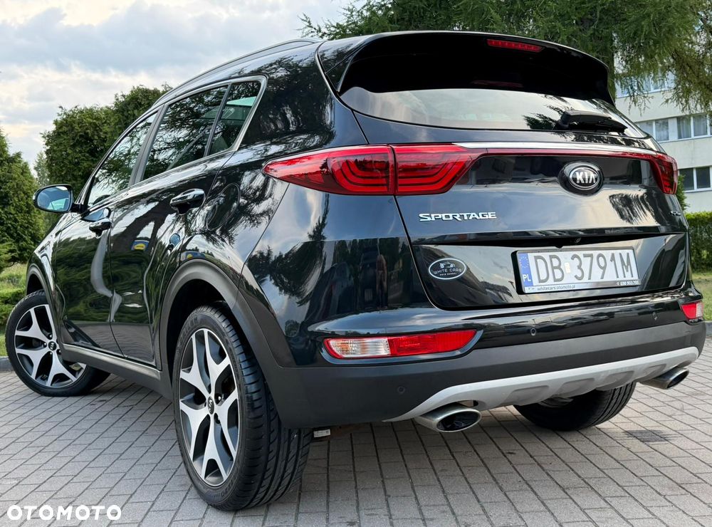 Kia Sportage 1.6 T-GDI AWD GT LINE - 3