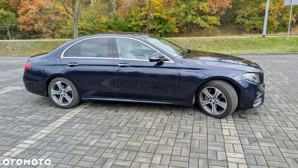 Mercedes-Benz Klasa E 300 9G-TRONIC - 10