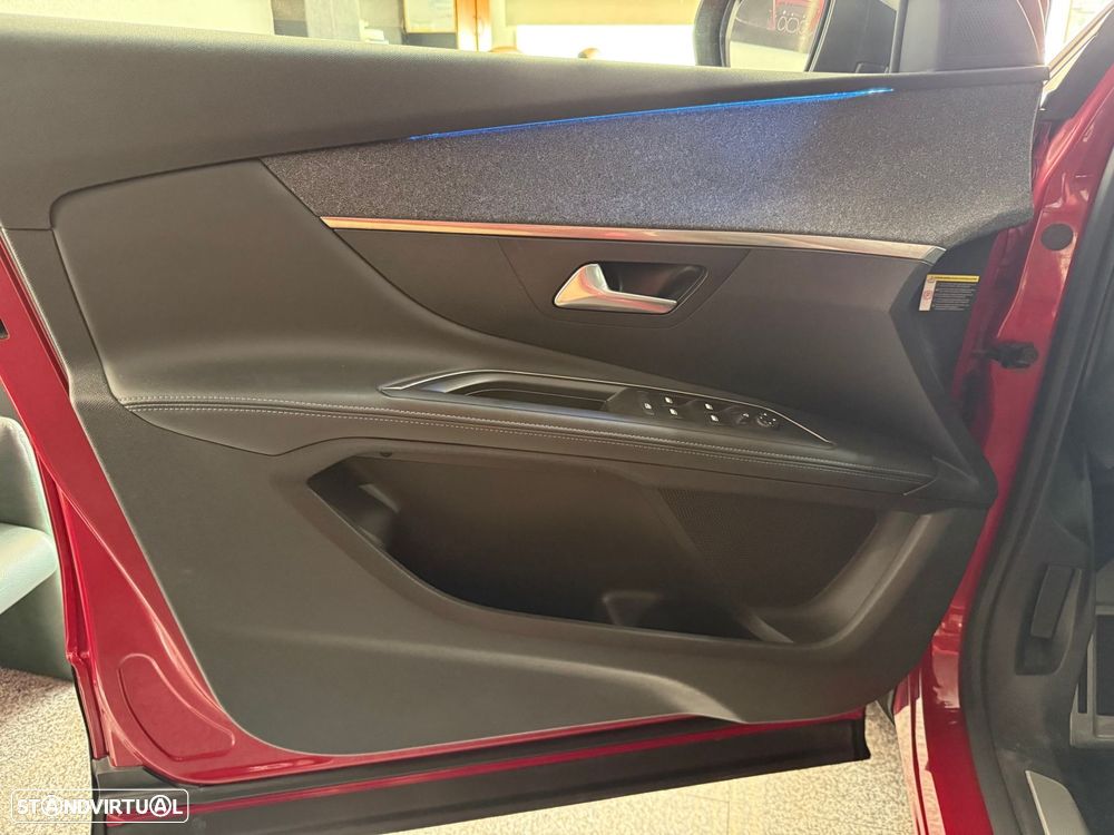 Peugeot 5008 1.5 BlueHDi Crossway EAT8 - 27