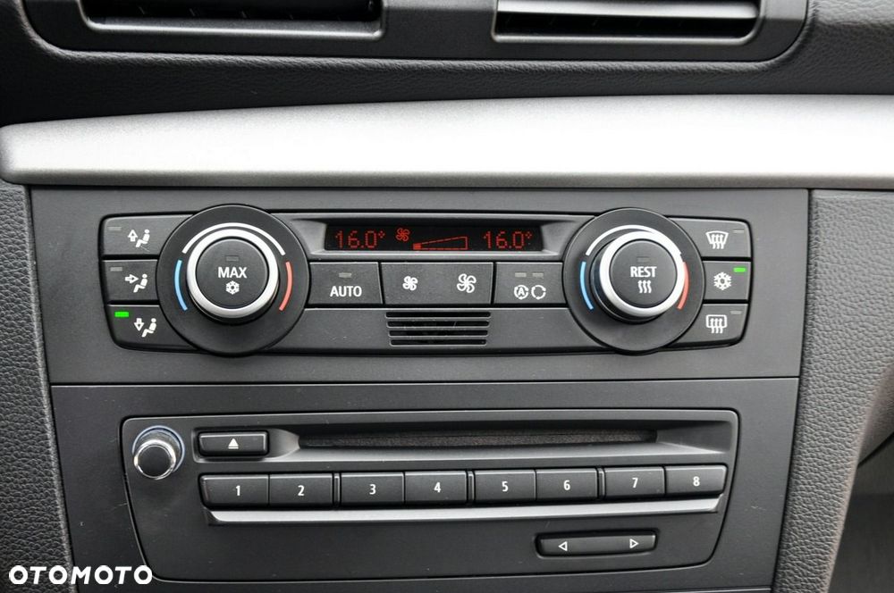 BMW Seria 1 - 31