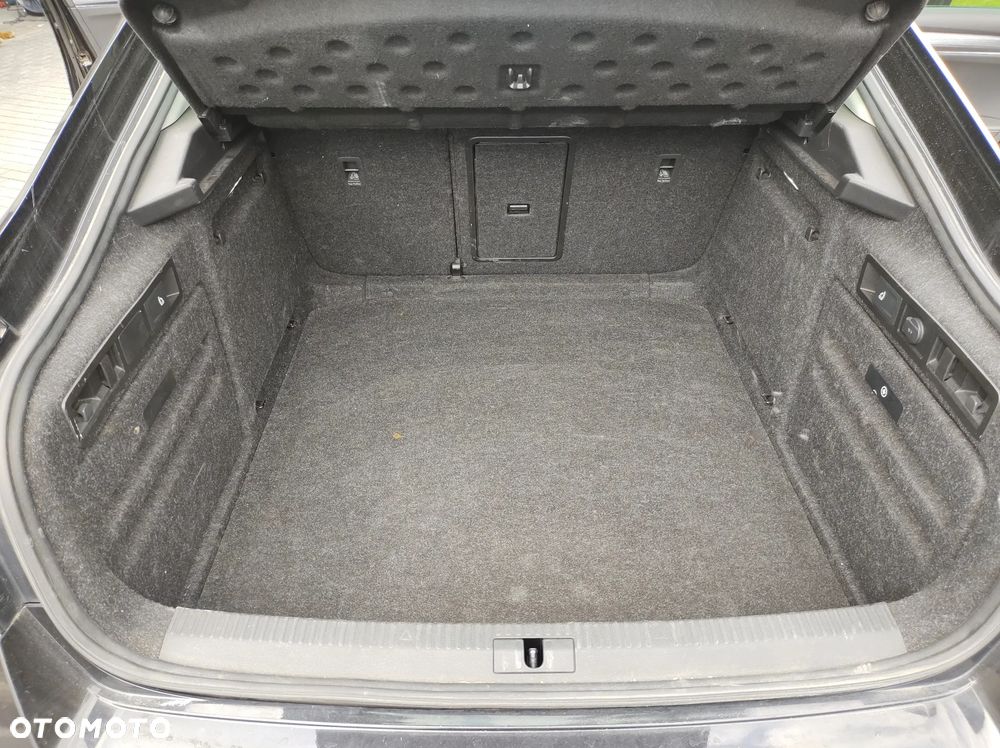 Skoda Superb 2.0 TDI Ambition DSG - 10