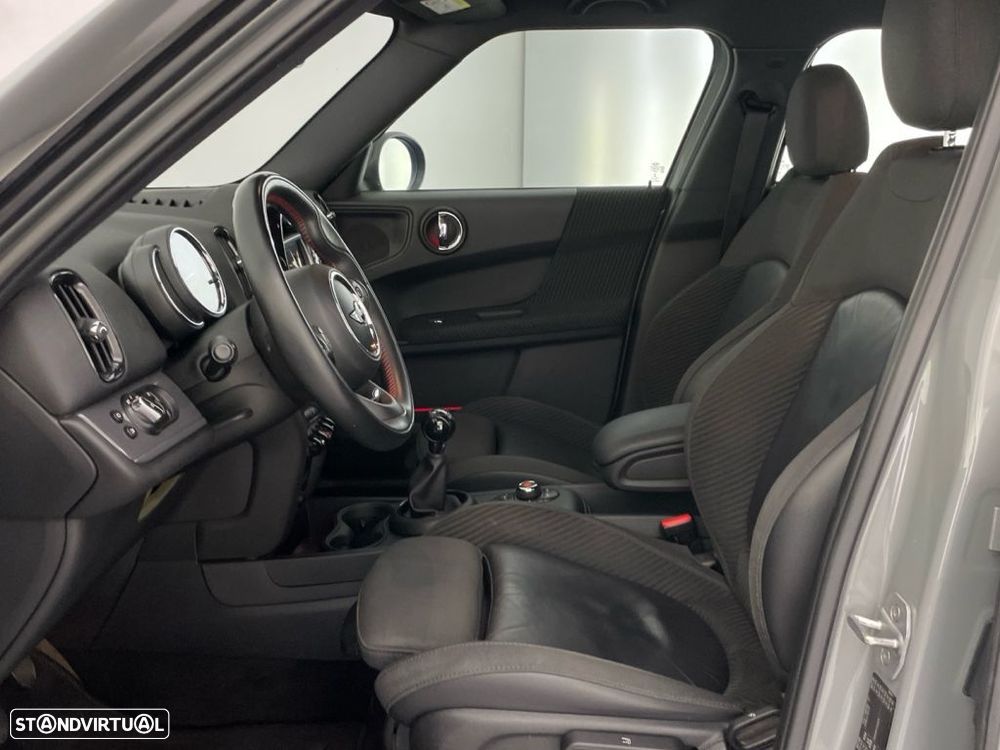 MINI Countryman Cooper D - 11