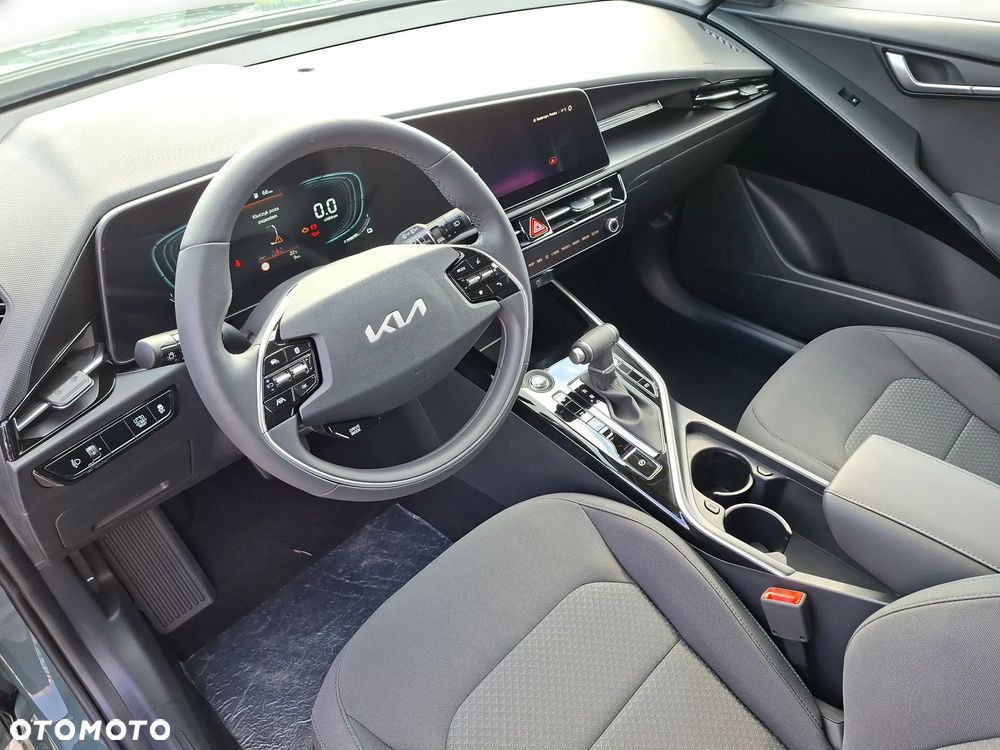 Kia Niro 1.6 GDI Hybrid M - 11
