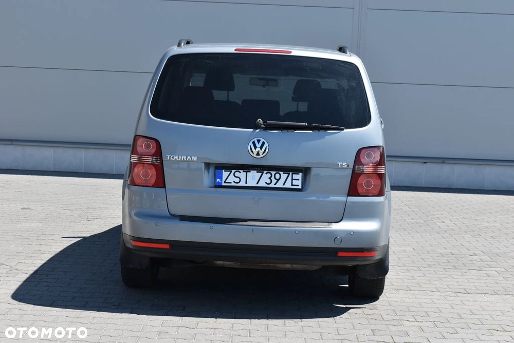 Volkswagen Touran 1.4 TSI Cross - 30