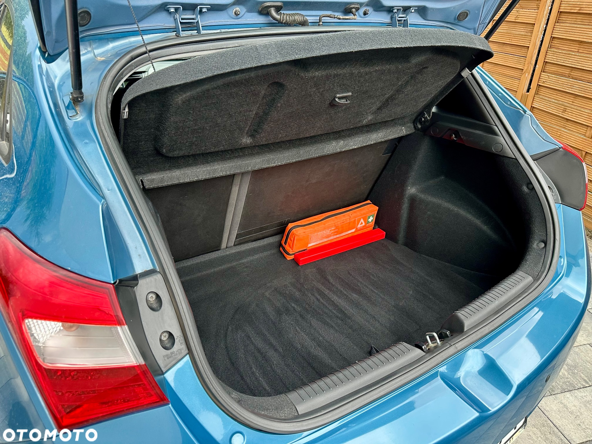 Hyundai i30 1.6 Premium - 13