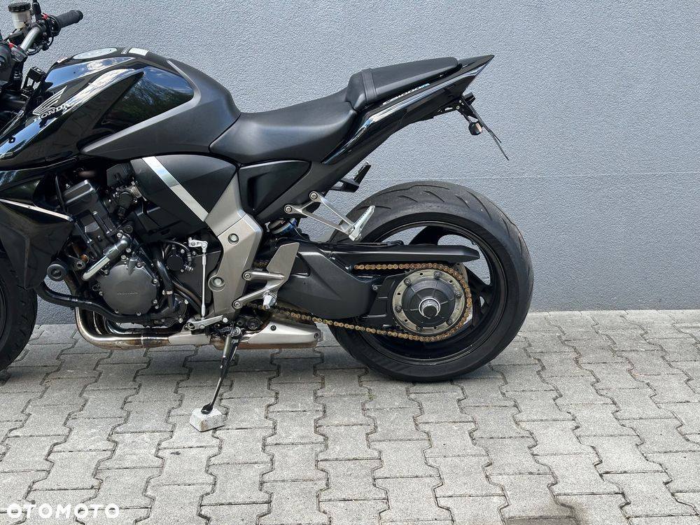 Honda CB - 8