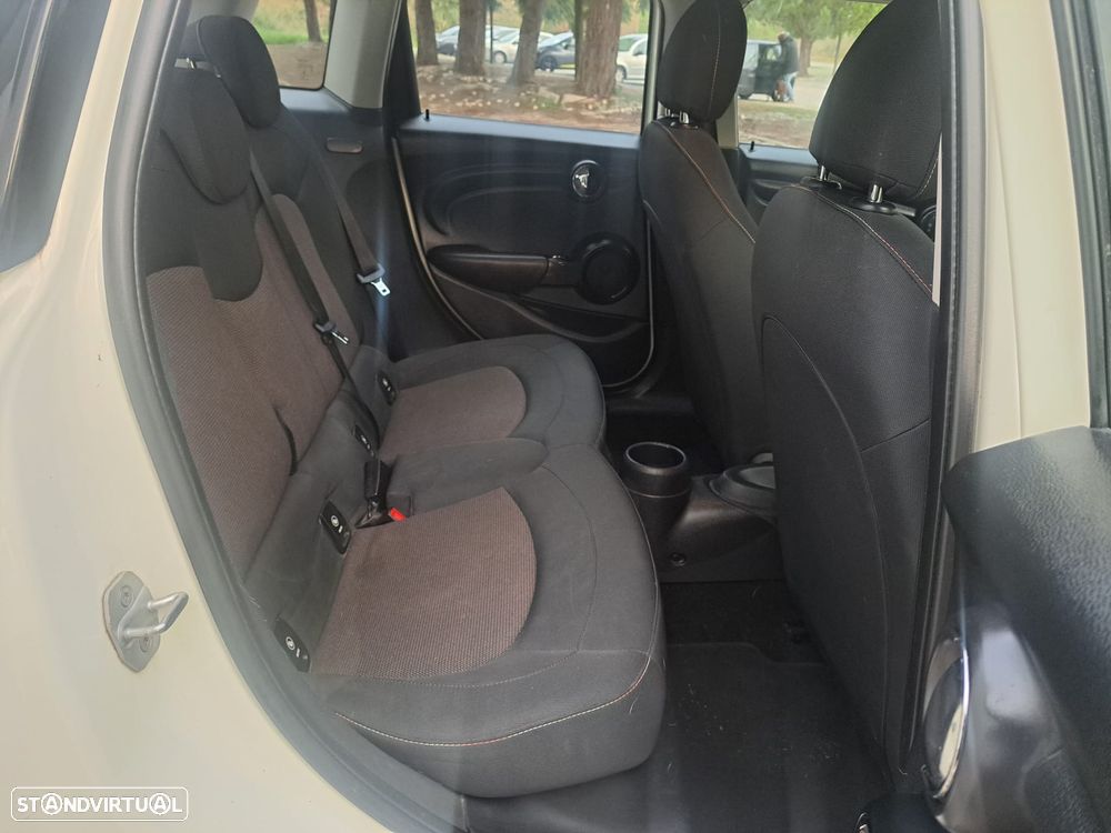 MINI 5 Portas One D - 8