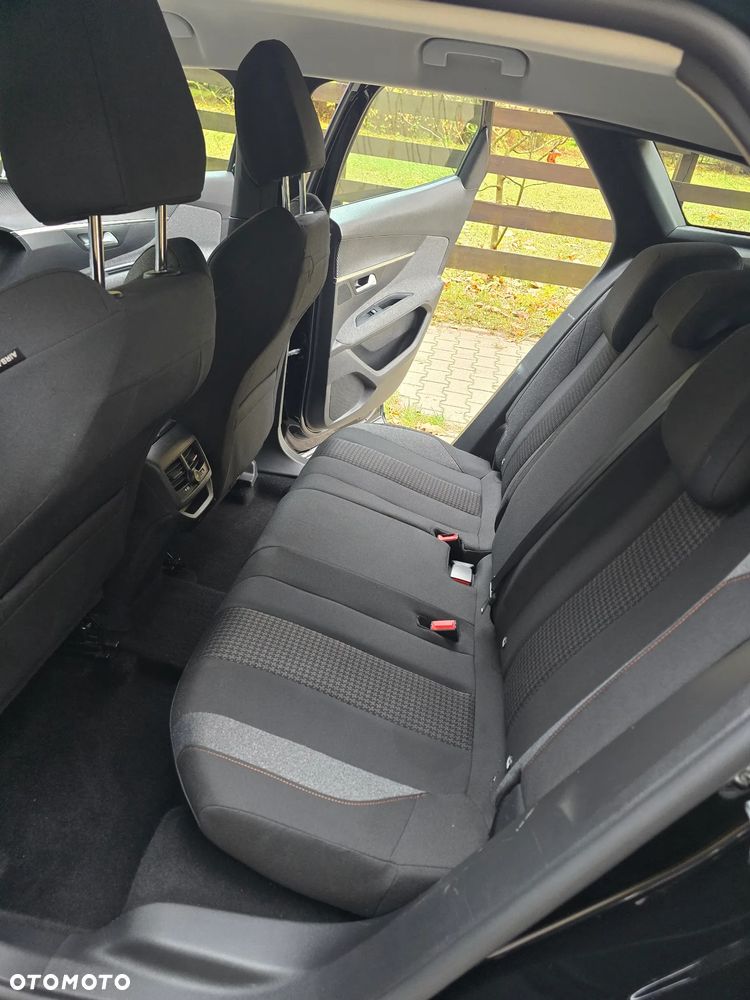 Peugeot 3008 2022
